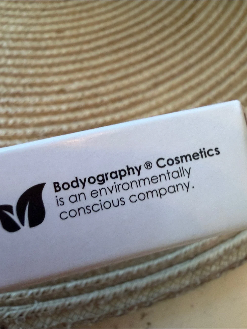 Bodyography lip lava